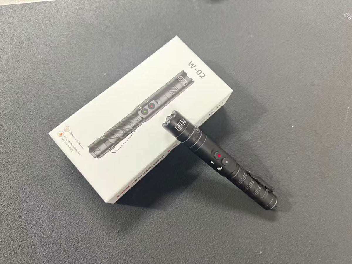W-02 Flashlight Safety Device